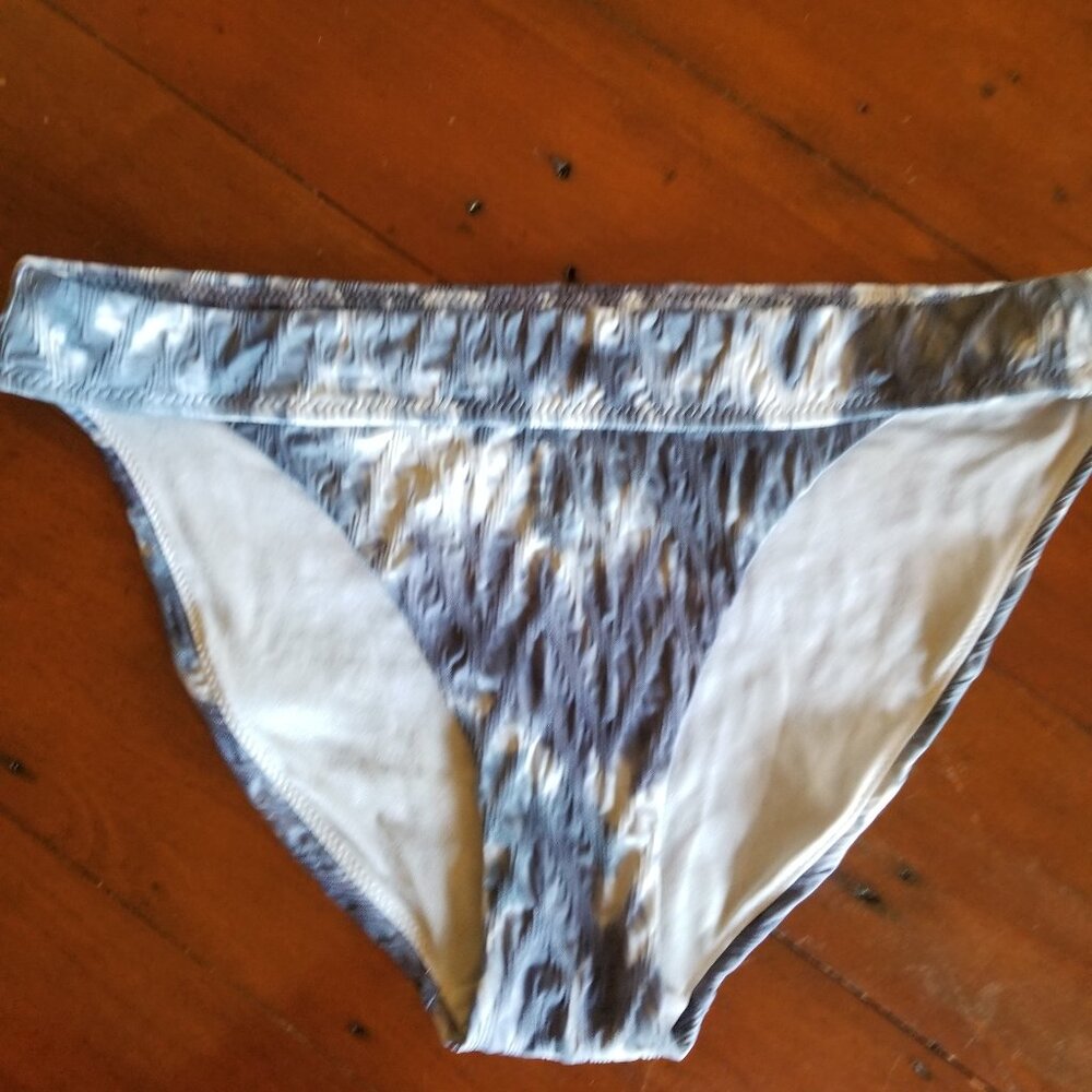Athleta Tie Dye Bikini Bottoms Tulum Size M